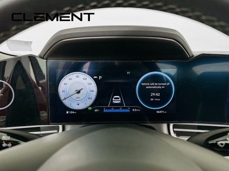 Hyundai Elantra Hybrid Vehicle Full-screen Gallery Image 16