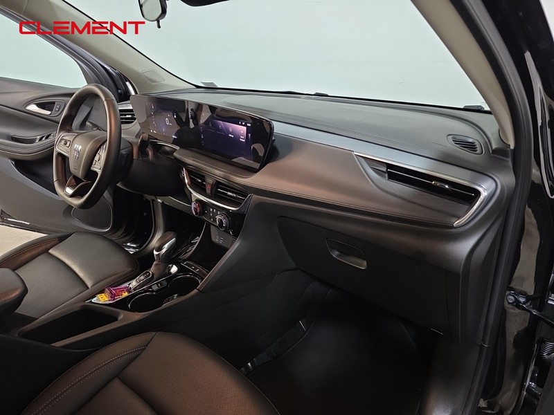 Buick Encore GX Vehicle Full-screen Gallery Image 29