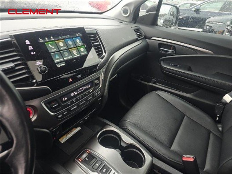 Honda Pilot Vehicle Full-screen Gallery Image 3