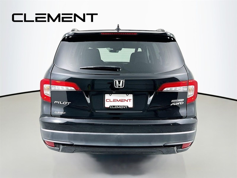 Honda Pilot Vehicle Full-screen Gallery Image 7