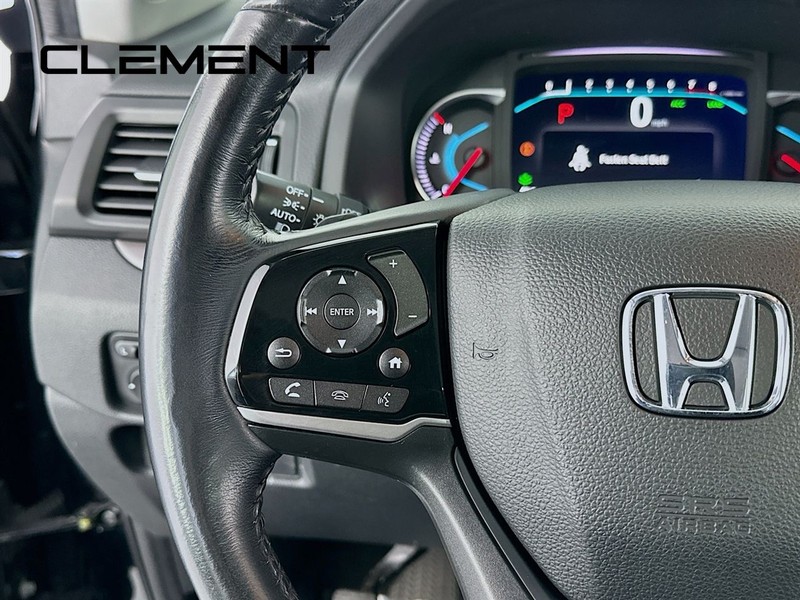 Honda Pilot Vehicle Full-screen Gallery Image 15