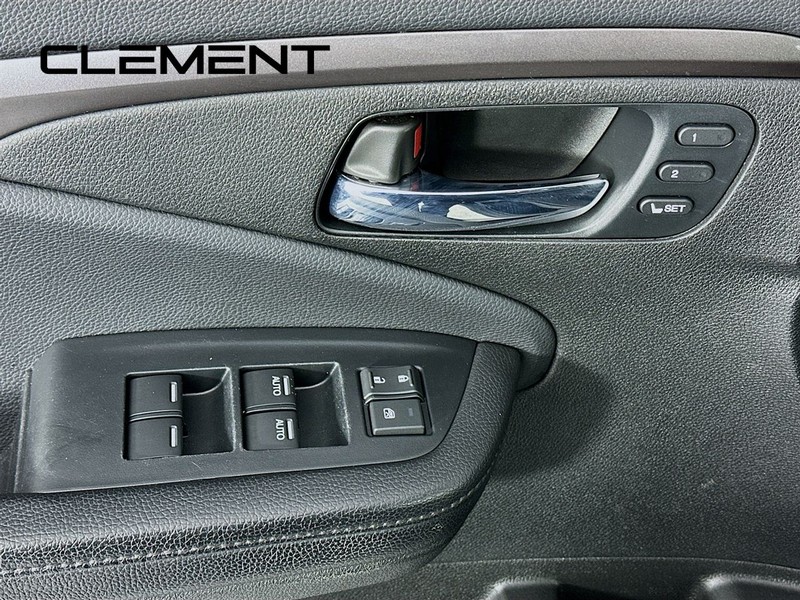 Honda Pilot Vehicle Full-screen Gallery Image 27