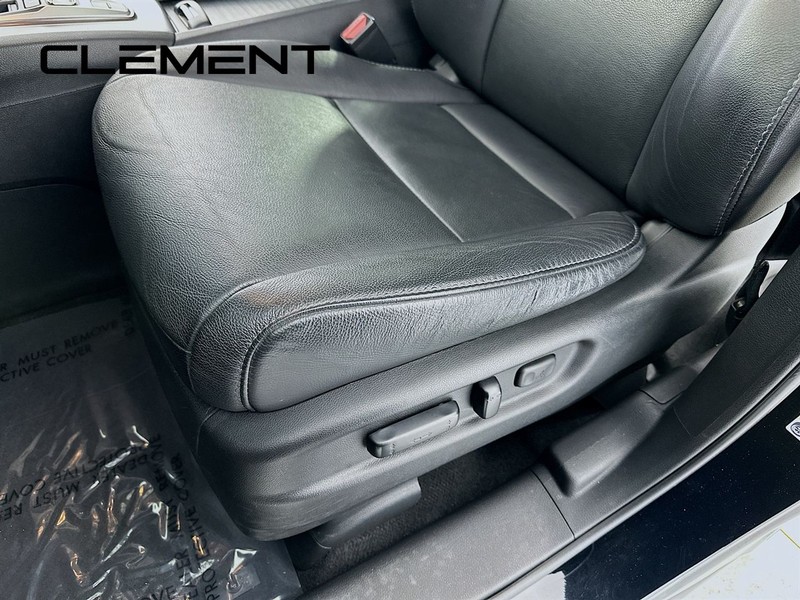 Honda Pilot Vehicle Full-screen Gallery Image 29