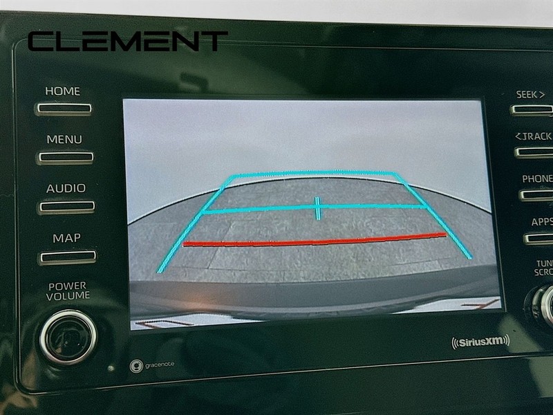 Toyota Camry Vehicle Full-screen Gallery Image 20