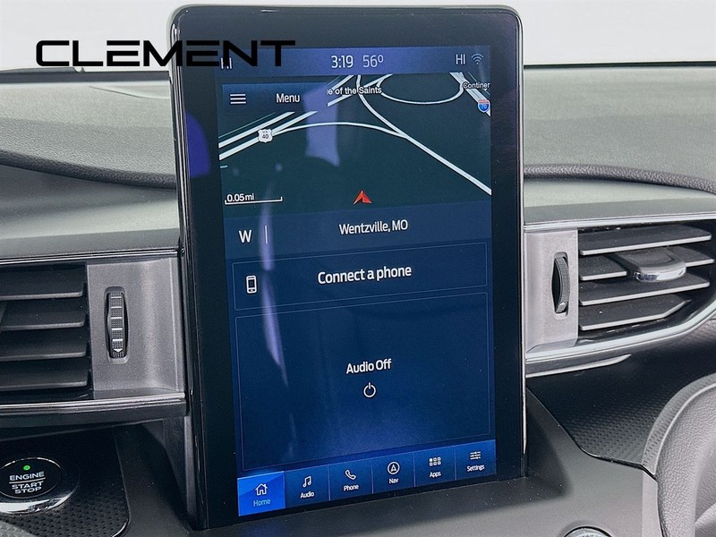 Ford Explorer Vehicle Image 19