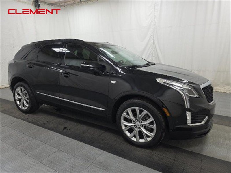 Cadillac XT5 Vehicle Image 02