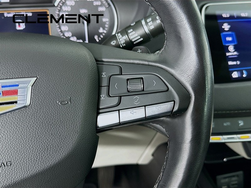 Cadillac XT4 Vehicle Image 16