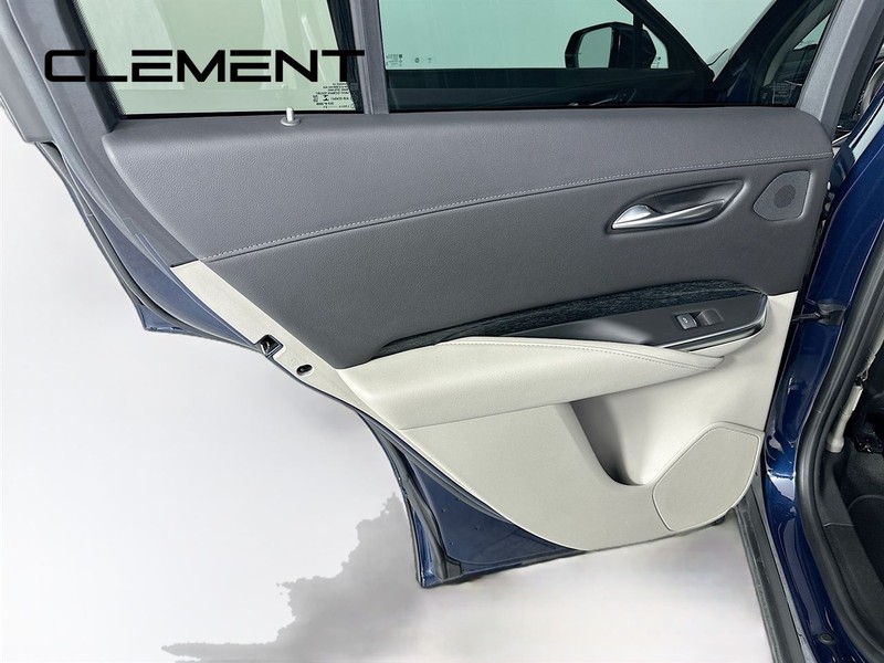 Cadillac XT4 Vehicle Image 31