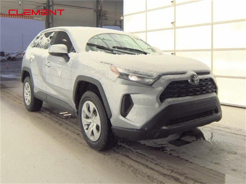 Toyota RAV4 Vehicle Image 02