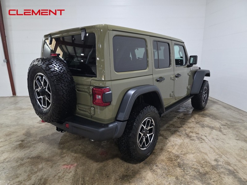 Jeep Wrangler Vehicle Full-screen Gallery Image 6