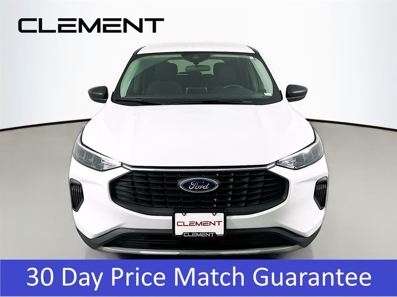 Ford Escape Vehicle Image 02