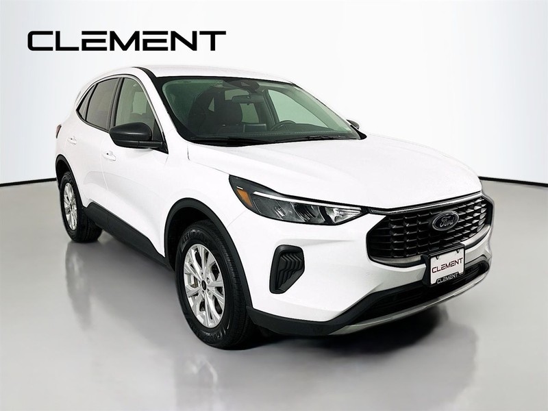 Ford Escape Vehicle Image 03