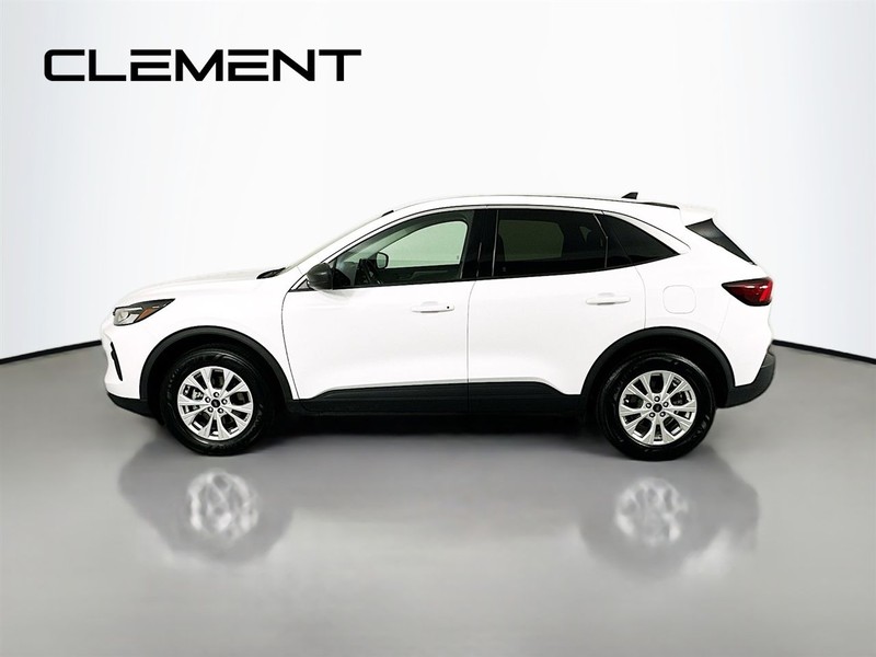 Ford Escape Vehicle Image 04