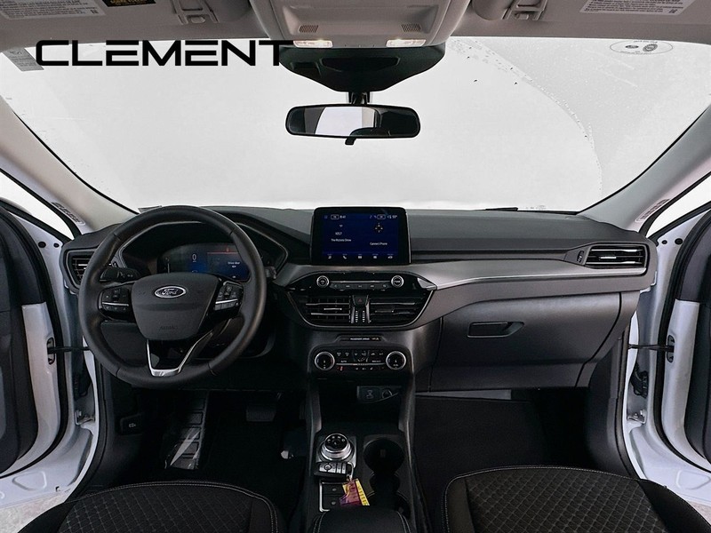 Ford Escape Vehicle Image 11