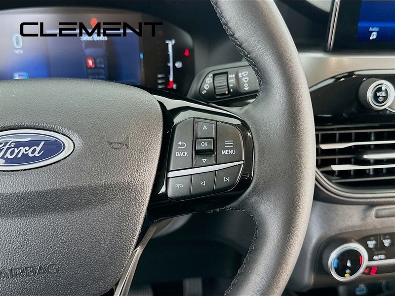 Ford Escape Vehicle Image 16