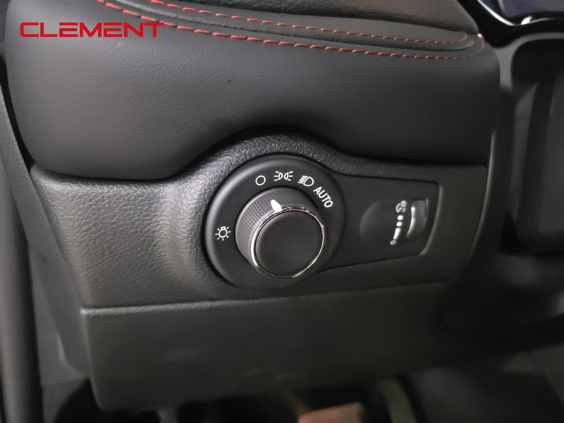 Dodge Durango Vehicle Image 10