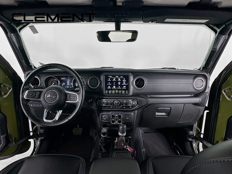 Jeep Wrangler 4xe Vehicle Full-screen Gallery Image 12
