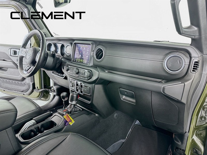 Jeep Wrangler 4xe Vehicle Full-screen Gallery Image 33