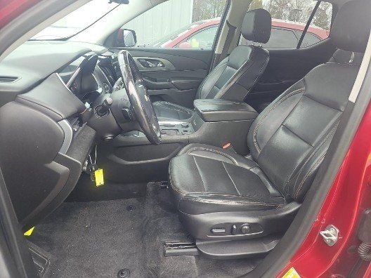 Chevrolet Traverse Vehicle Image 03