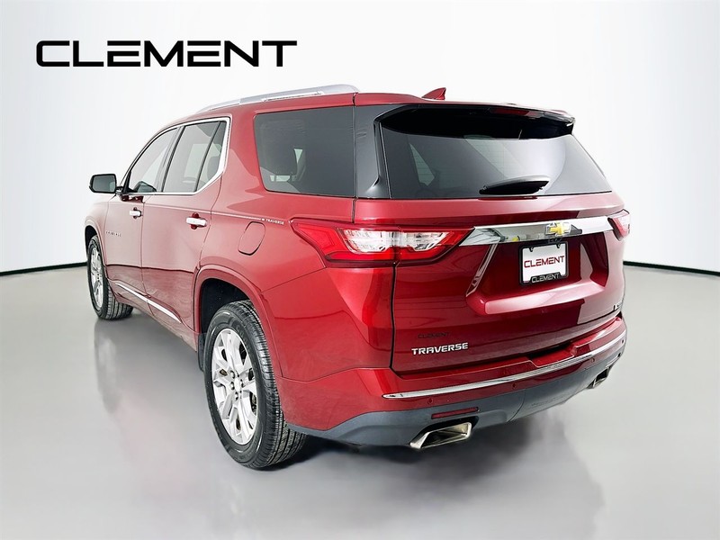 Chevrolet Traverse Vehicle Full-screen Gallery Image 10