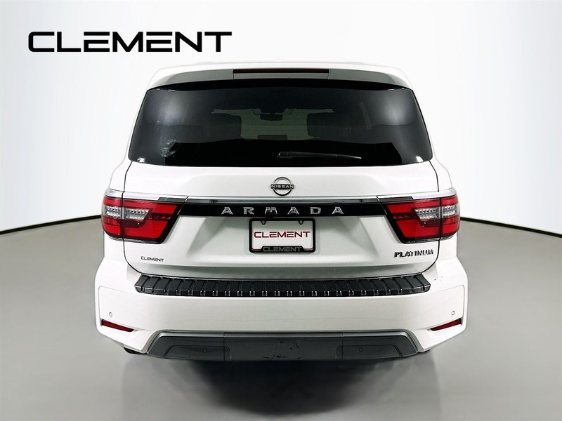 Nissan Armada Vehicle Image 07