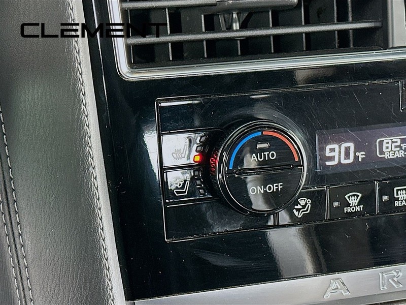 Nissan Armada Vehicle Image 23