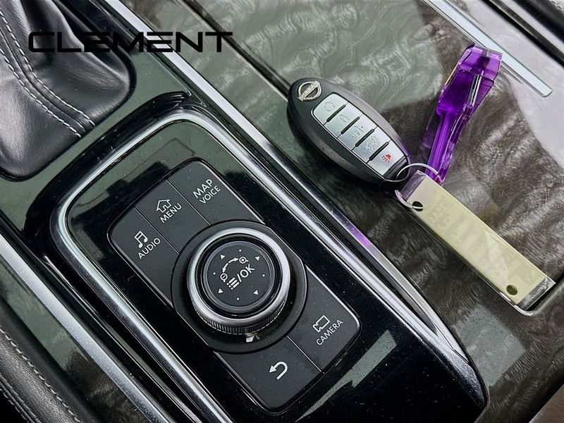 Nissan Armada Vehicle Image 24