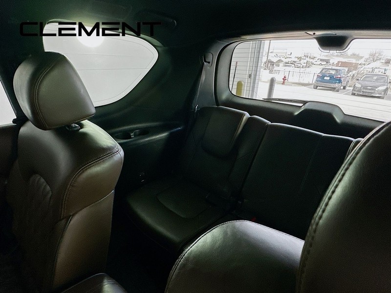 Nissan Armada Vehicle Image 33