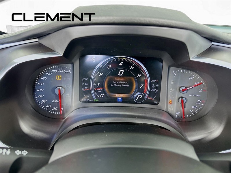 Chevrolet Corvette Vehicle Full-screen Gallery Image 18