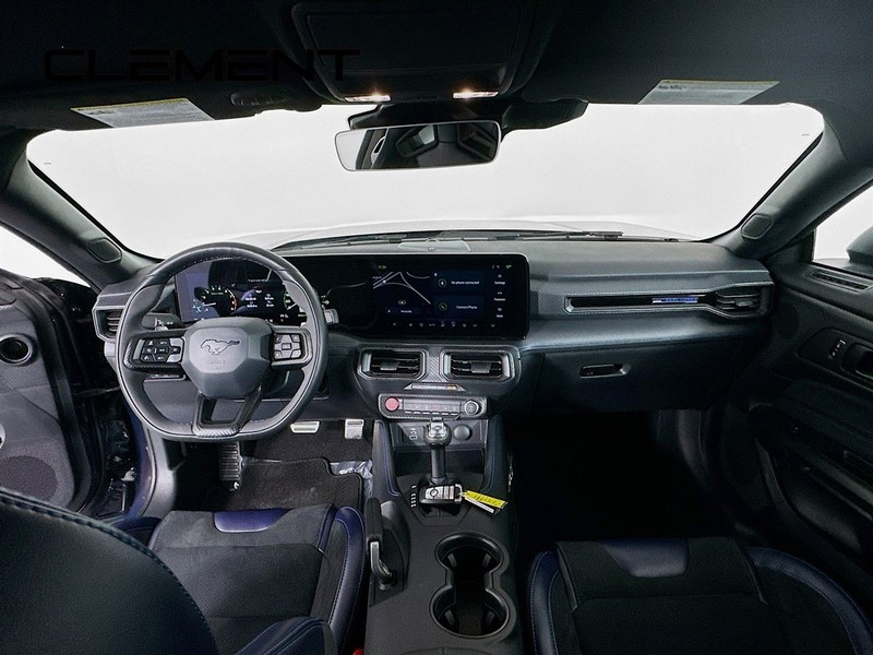 Ford Mustang Vehicle Image 12