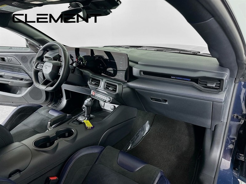 Ford Mustang Vehicle Image 34