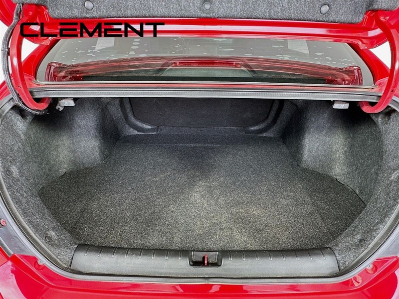 Honda Civic Sedan Vehicle Full-screen Gallery Image 10