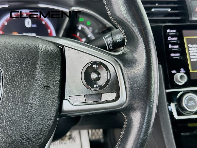 Honda Civic Sedan Vehicle Full-screen Gallery Image 16