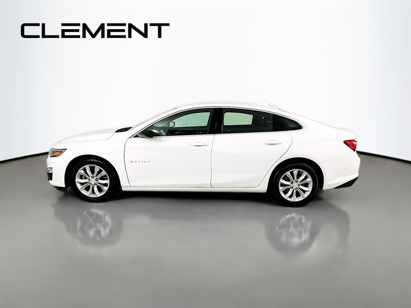 Chevrolet Malibu Vehicle Full-screen Gallery Image 04