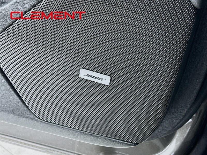 Cadillac XT6 Vehicle Full-screen Gallery Image 27