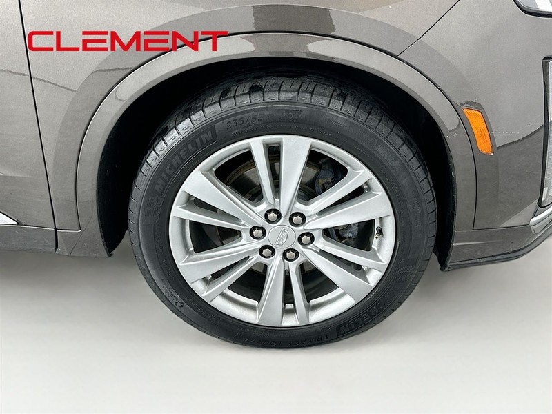 Cadillac XT6 Vehicle Full-screen Gallery Image 38