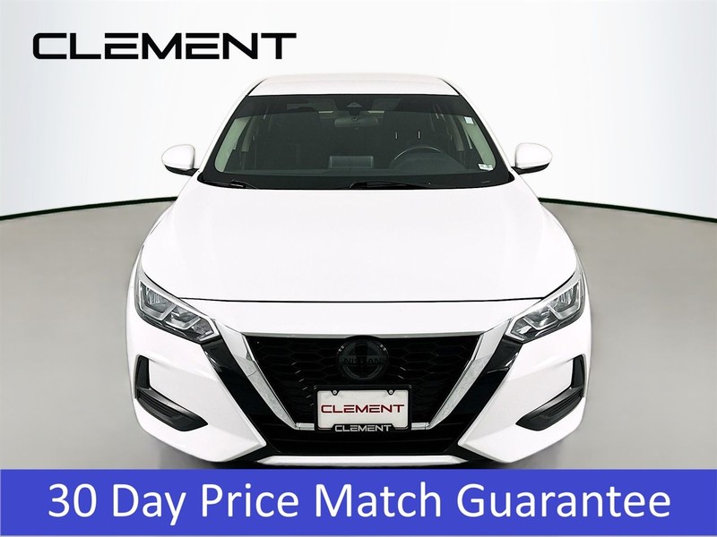 Nissan Sentra Vehicle Image 02