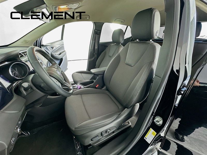 Buick Encore GX Vehicle Full-screen Gallery Image 29