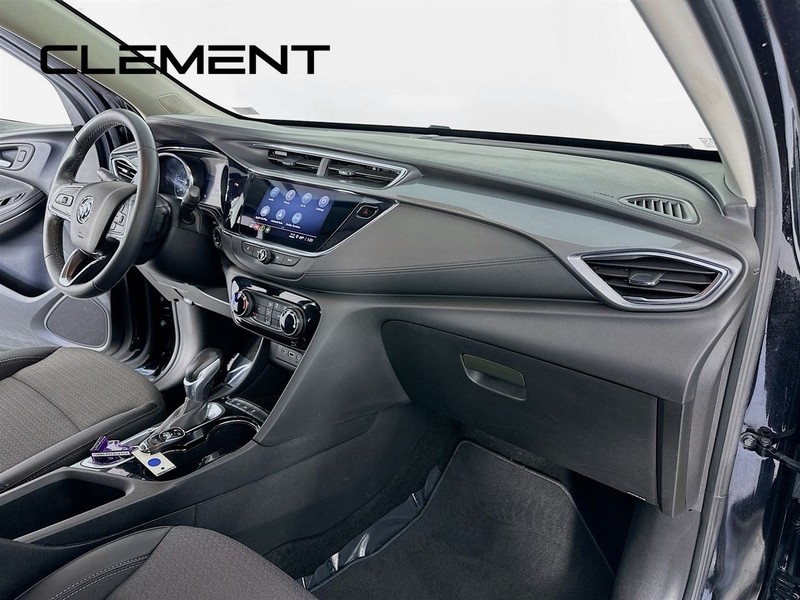 Buick Encore GX Vehicle Full-screen Gallery Image 33
