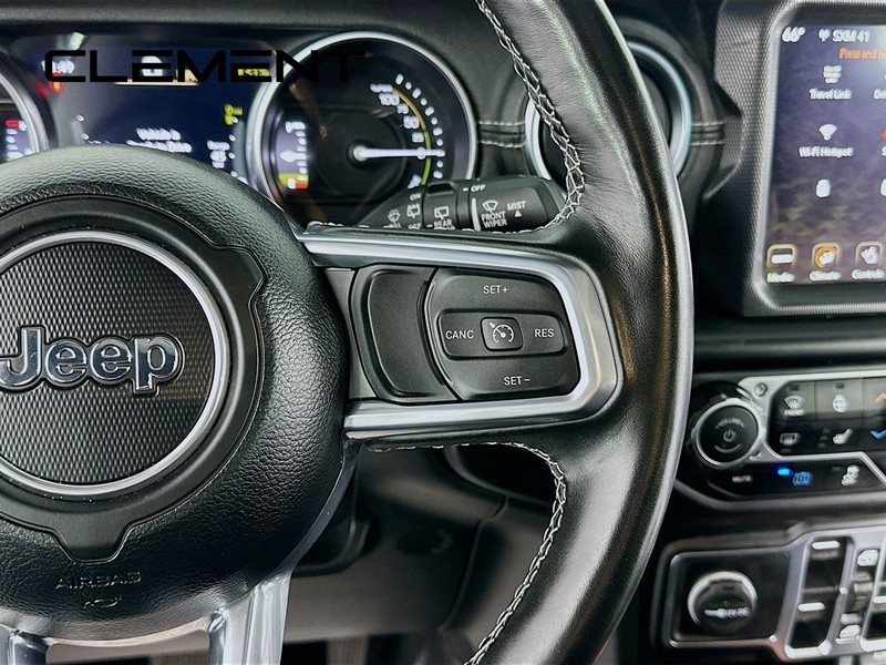 Jeep Wrangler 4xe Vehicle Full-screen Gallery Image 17