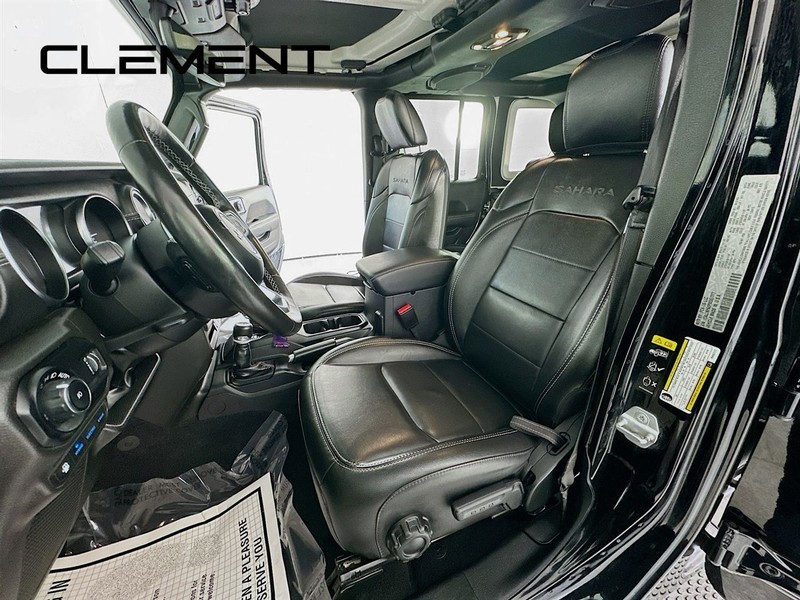 Jeep Wrangler 4xe Vehicle Full-screen Gallery Image 29