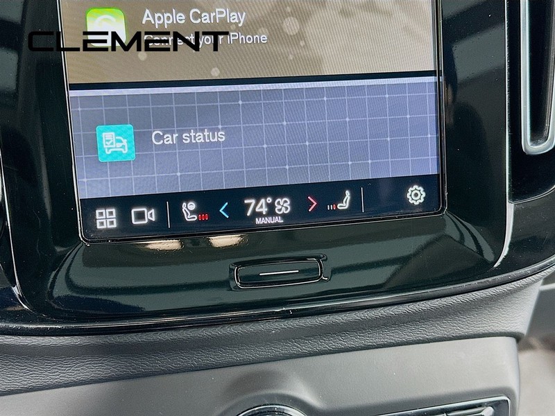 Volvo XC40 Vehicle Full-screen Gallery Image 22