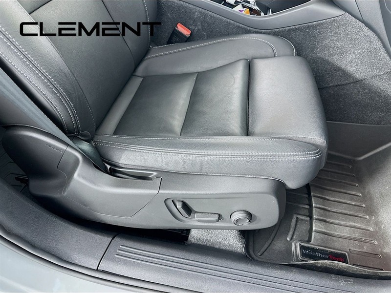 Volvo XC40 Vehicle Full-screen Gallery Image 34