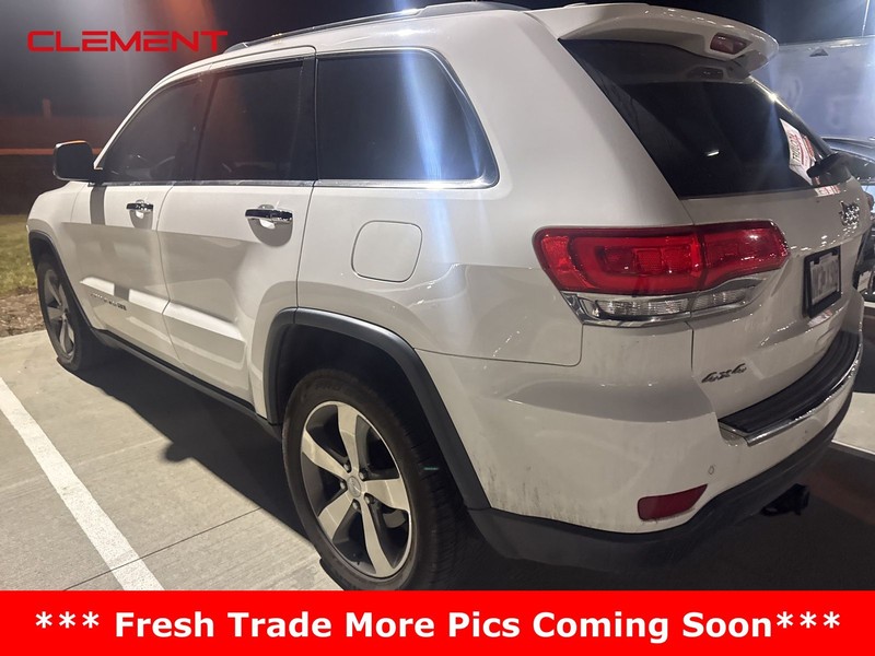 Jeep Grand Cherokee Vehicle Full-screen Gallery Image 2