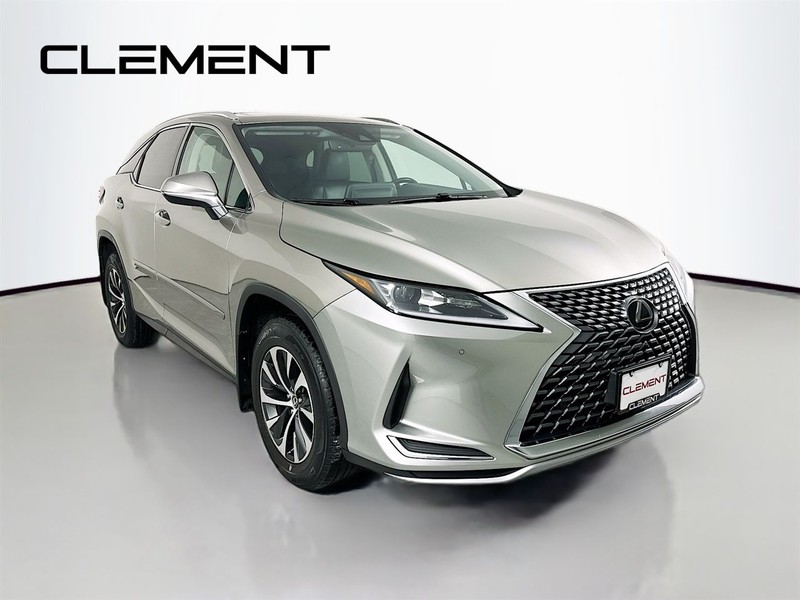 Lexus RX Vehicle Full-screen Gallery Image 5