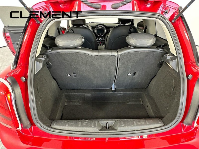 MINI Hardtop 2 Door Vehicle Image 10