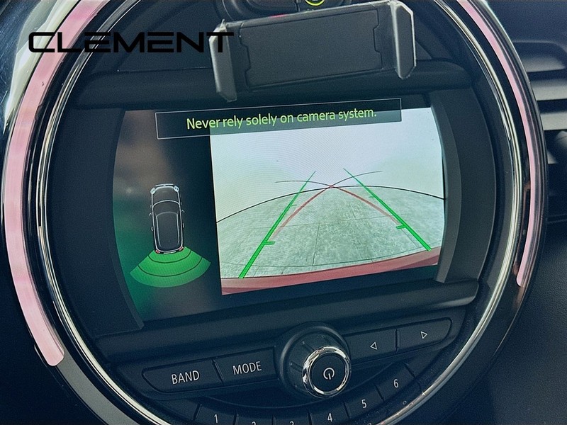 MINI Hardtop 2 Door Vehicle Image 20