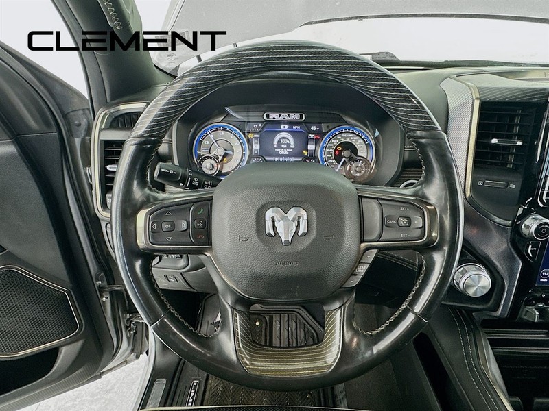 Ram 1500 Vehicle Full-screen Gallery Image 15