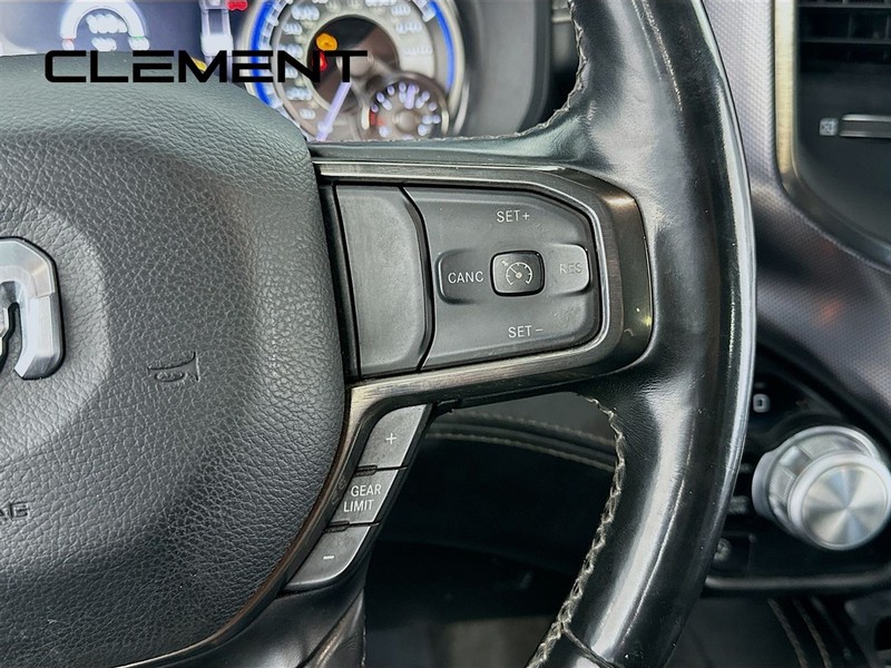 Ram 1500 Vehicle Full-screen Gallery Image 17