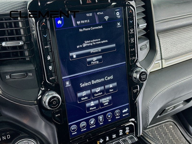 Ram 1500 Vehicle Full-screen Gallery Image 18